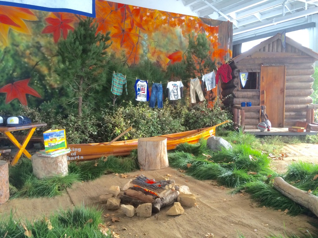 Fall Event Design Inspiration - Woodlands 6 Log Fall Event Design Inspiration - Woodlands 6 Log