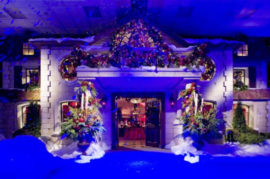 Entryway to Mansion View Drapes Holiday Party - Mansion View Drapes